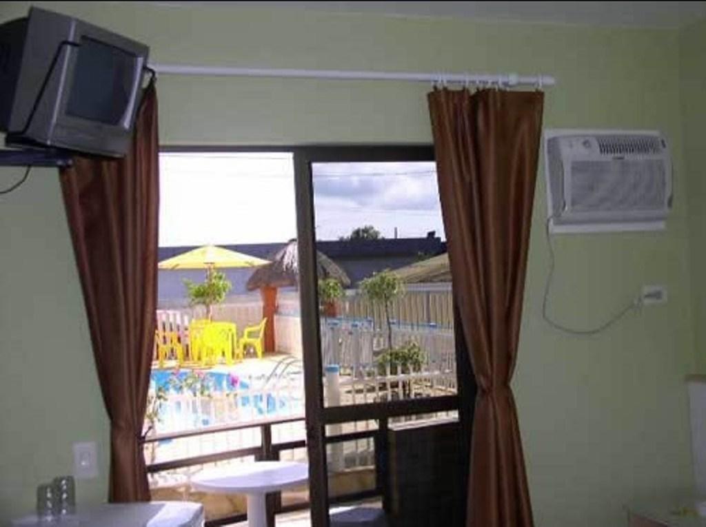 Hotel Pousada Mineirinho Balneário Praia do Leste Værelse billede